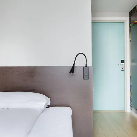 Hotell Comfort Victoria 4*