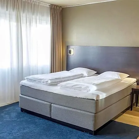 Отель Scandic Victoria