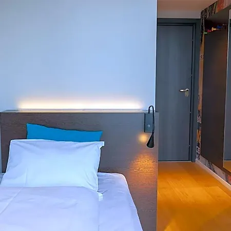 Отель Scandic Victoria Флоро